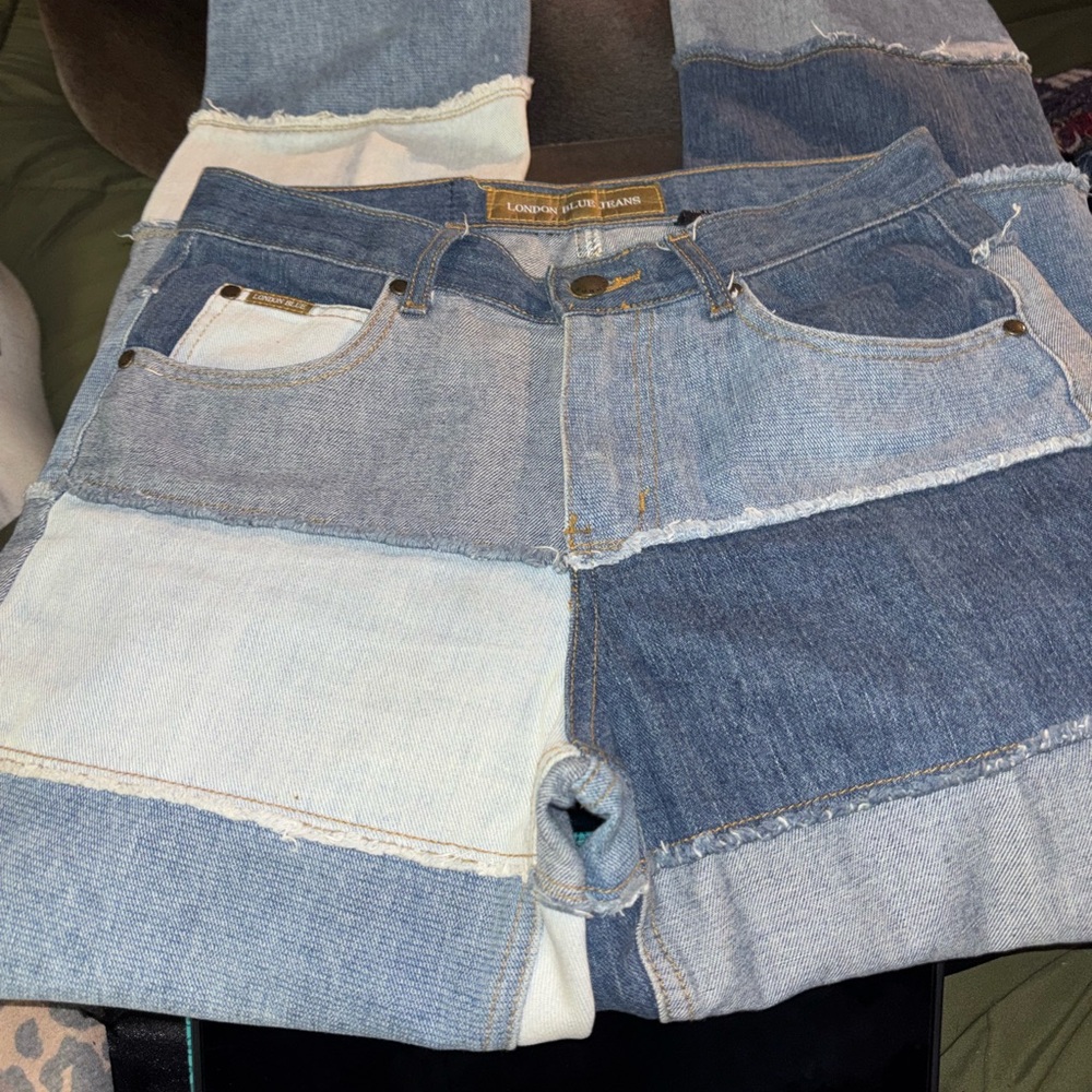 Y2K Rate Vintage London Blue Patchwork Denim Jeans
Size 5/6